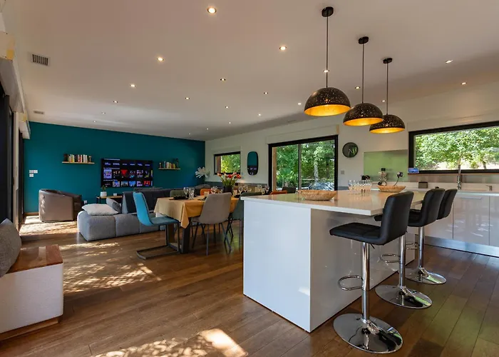 L'eden - Maison D'architecte Dans Les Arbres & Piscine Holiday home *